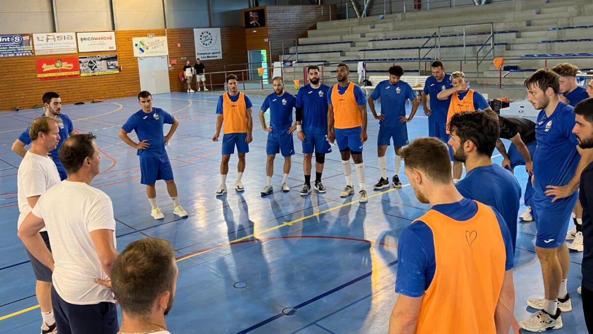 CCPLx Les Merises - entrainement de l'équipe professionnelle Dijon Métropole Handball